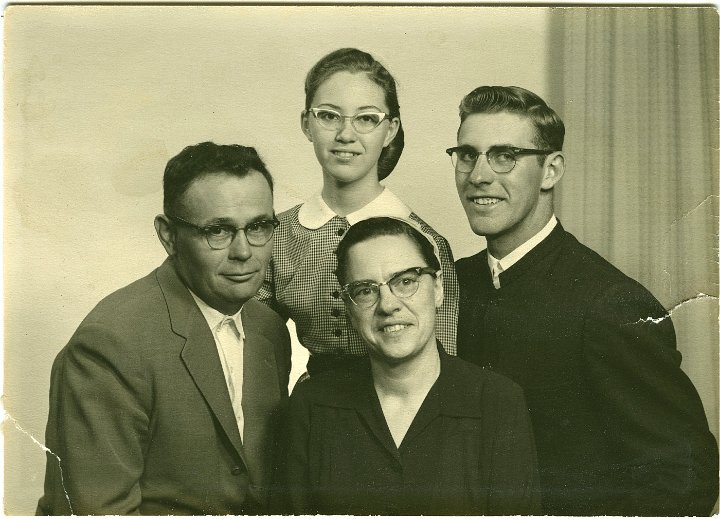 1348.jpg - The Vernon & Ruth Kauffman Family.  1958c  left:  Vernon, Ruth front, Alice back, Robert Kauffman.
